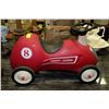 Image 1 : VINTAGE RADIO FLYER 8 METAL CAR
