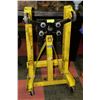 Image 1 : 2,000LB FOLDING ENGINE STAND