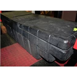 PLASTIC LOCKABLE TRUCK BOX