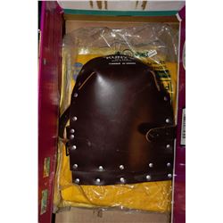 BOX WITH KUNY LEATHER KNEE PADS,2-XXXL RAIN SUITS