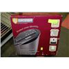 Image 1 : DARMOR 6 SHEET PAPER SHREDDER