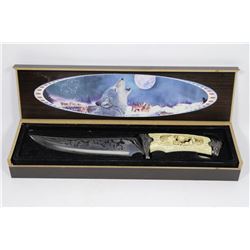 DECORATIVE CARVED HANDLED & ETCHED WOLF KNIFE