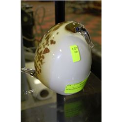 ODD ART GLASS BIRD FIGURE