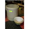 Image 1 : 5 GALLON MEDALTA CROCK WITH BOWL SET