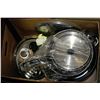 Image 1 : BOX OF ASSORTED KITCHENWARE INCLUDING POTS & PANS