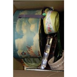 BOX OF VINTAGE HATS & PURSES