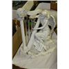 Image 1 : DECORATIVE ANGEL WITH CHIME HARP
