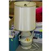 Image 1 : TEAPOT LAMP WITH SHADE
