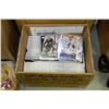 Image 1 : BOX OF OVER 1000 ROOKIE,INSERTS AND BASE HOCKEY