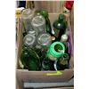Image 1 : BOX OF ASSORTED VINTAGE CANADA DRY BOTTLES