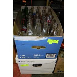 BOX OF ASSORTED 1960'S POP BOTTLES X2