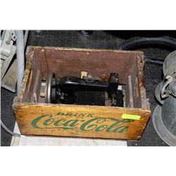 ESTATE VINTAGE COCA COLA CRATE WITH SEWING MACHINE