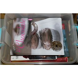 TOTE WITH BOOKS INCLUDING MUSIC AND MENUS FOR