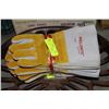 Image 1 : LOT OF 6 WELDING GLOVES