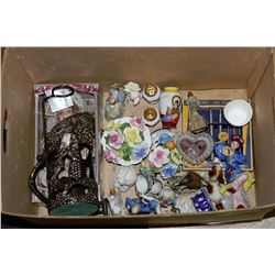 ESTATE BOX OF PORCELAIN ORNAMENTS