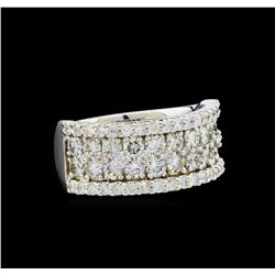 1.95ctw Diamond Ring - 14KT White Gold