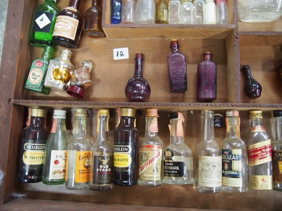 Miniature Bottle Collection - Bodnarus Auctioneering