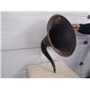 Image 2 : Gramophone Horn