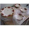 Image 3 : Old County Rose Royal Albert Partial Set
