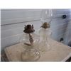 Image 2 : Pair of Clear Glass Oil Lames
