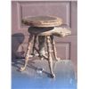 Image 1 : Piano - Organ Stool - Dragons Head Feet