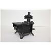 Image 3 : Cast Toy Stove "Queen"