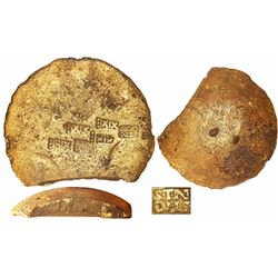 Gold disk with cut edge, 1438 grams, fineness XIX••• (19.75K), foundry / assayer STN / DTS (?), from