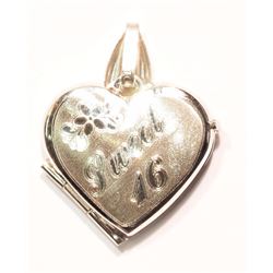 10KT GOLD *SWEET 16*  LOCKET