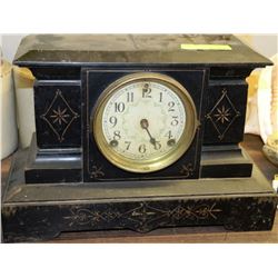 ANTIQUE MANTEL CLOCK