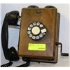 Image 1 : ANTIQUE DIAL WALL PHONE