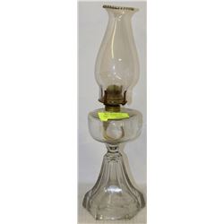 ANTIQUE OIL LAMP
