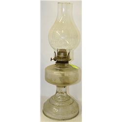 ANTIQUE OIL LAMP WITH DECORATIVE SHADE