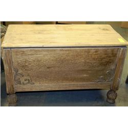 CARVED LEG WODDEN CHEST