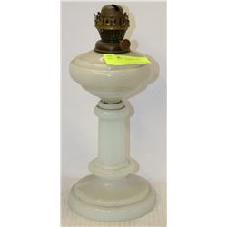 ANTIQUE OIL LAMP NO SHADE