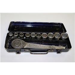 SUPER QUALITY SOCKET WRENCH SET IN BLUE METAL