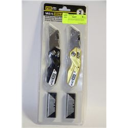 2 PACK OF UTILITY KNIVES WITH BLADES