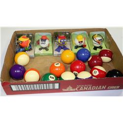 POOL BALLS & VINTAGE COLLECTIBLE GOLF DIVOTS