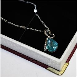 SWAROVSKI CRYSTAL PENDANT NECKLACE (BLUE)