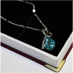 SWAROVSKI CRYSTAL PENDANT NECKLACE (BLUE)
