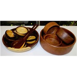FLAT OF WOODEN SALAD BOWLS