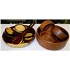 Image 1 : FLAT OF WOODEN SALAD BOWLS