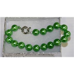 SEASHELL PEARL BRACELET GREEN