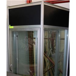 REVOLVING PIE DISPLAY CASE