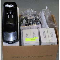 BOX WITH SIX ASSORTED SOAP DISPENSERS