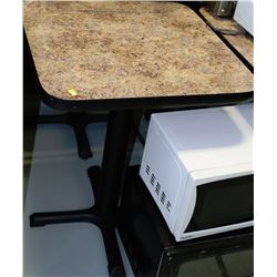SQUARE DINING TABLE