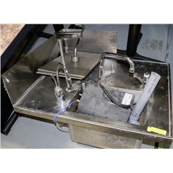 STAINLESS STEEL SINGLE SINK WITH SS INSINKERATOR