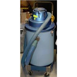 DUSTBANE HEAVY DUTY VACUUM CLEANER