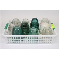TRAY OF INSULATORS