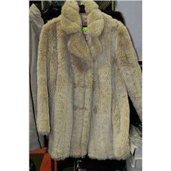 FAUX FUR SIZE 16 JACKET