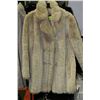 Image 1 : FAUX FUR SIZE 16 JACKET